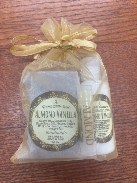 Almond Vanilla - Bar Gift Set
